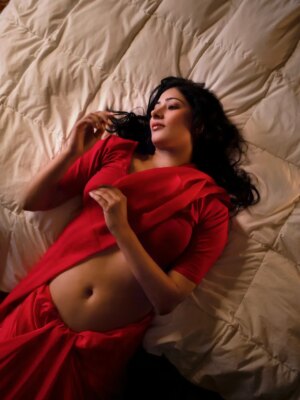 Niharica Raizada Instagram - The age of self-love.

Shot by @haranish.hrf

#NiharicaRaizada