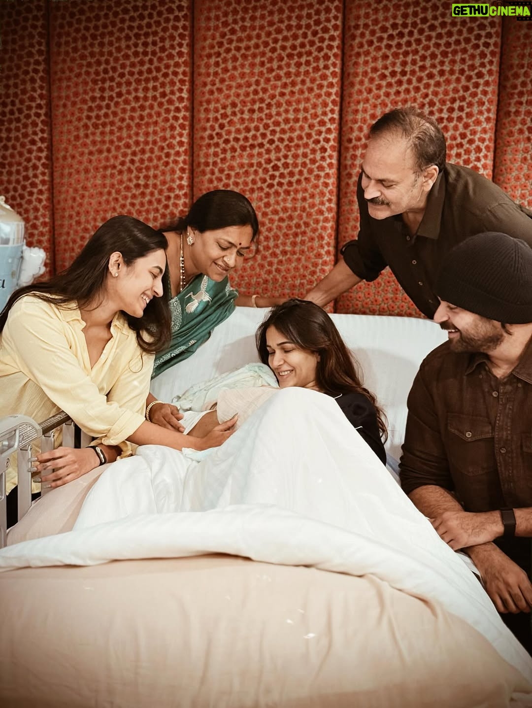 Niharika Konidela - 1.2 Million Likes - Welcome home, Best friend 🤍
10.09.25
Tiny hands holding a big piece of my heart ♥️