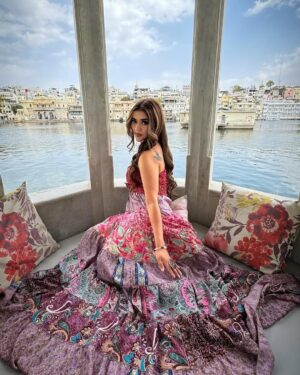 Niharika Malik Instagram - Deewani💞
.
.
.
#outfit #outfitoftheday #outfits #udaipur #udaipurdiaries #travel #travelphotography #travelgram #explore #explorepage