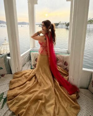 Niharika Malik Instagram - Kya karoo…. Kaise kahun …🕊️
Outfit : @gunjanthanilabel
#outfit #outfits #outfittoday #udaipur #udaipurdiaries #post #fashion #fashiongram #explore #explorepage #instafashion