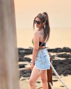 Niharika Malik Instagram - 🏖️☀️🫰🏻
.
.
.
.
.
.
#sunset #sunsets #sunsetlovers #sunsetphotography #beach #beachlife #goa #goabeach #goadiaries #travel #travelphotography #travelgram #thalassabeachboutiqueresort #instagram #instagood