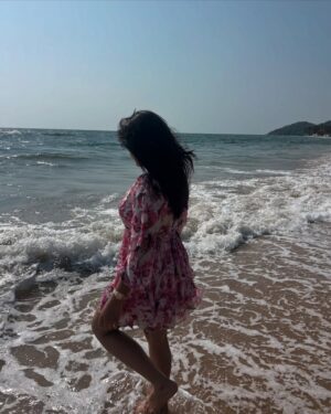 Niharika Mishra Instagram - Saltwater in my hair, stillness in my mind. 🌊🌞