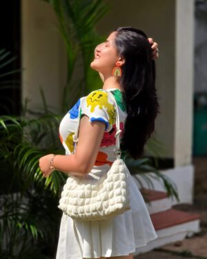 Niharika Mishra Instagram - You can ask the flowers,
I sit for hours 🌻