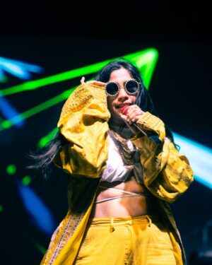 Nikhita Gandhi Instagram - Pailan College ❤️‍🔥

📸 @the_artscaper.pvt 

#nikhitagandhi #nikhitagandhilive #NIKIVERSE #concert #pailancollegeofmanagementtechnology #kolkatagirl #kolkatagram #kolkata #kolkataconnection #gig