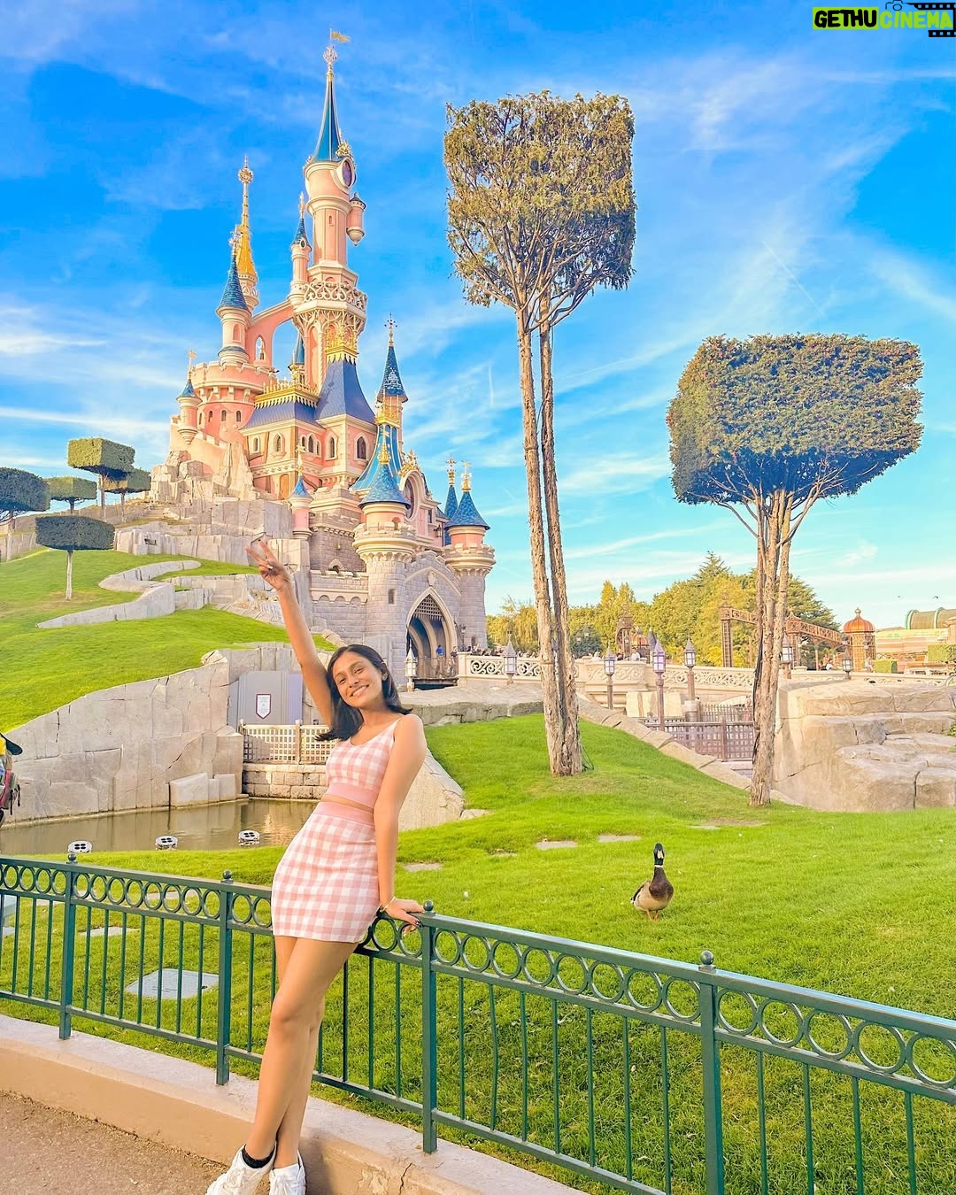 Nikitha P Khatri - 6.4K Likes - 🧿🥰🗼