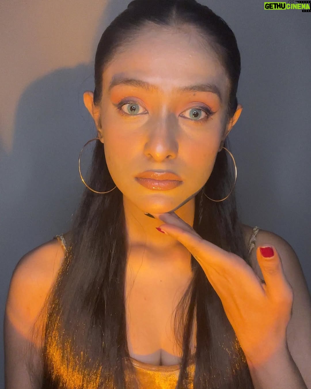 Nikitha P Khatri - 4.3K Likes - Days when i feel i dd a pretty good job with my make up during normal shoots🤪
 which one do you think is fabbie! 1,2,3 or 4