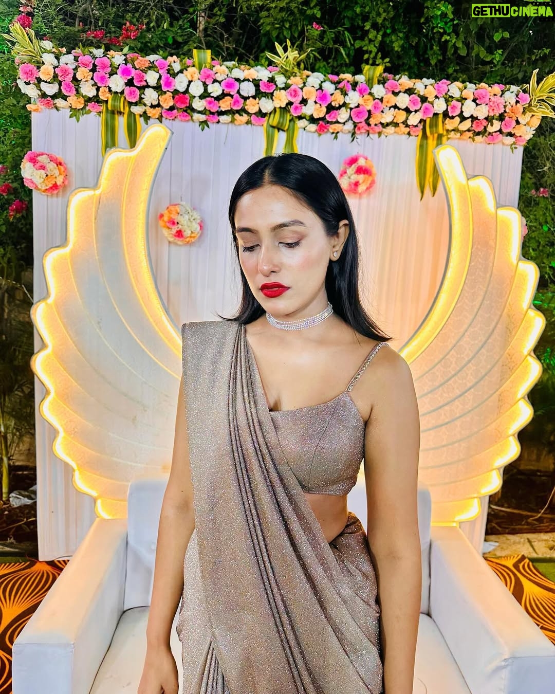 Nikitha P Khatri - 13.3K Likes - Hi Didis and Bhaiyas ❤️