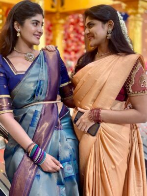 Nimeshika Radhakrishnan Instagram - 💙Raadhai Manadhil❤️🦋😘
@nimeshikaradhakrishnan 
#love #friendship #saree #festival #trending #smile