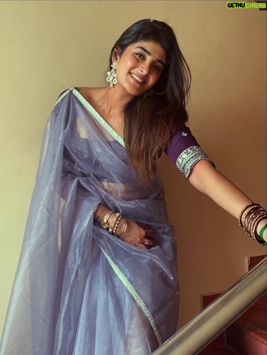 Nimeshika Radhakrishnan - 48.5K Likes - 💜🫠💜
@weaves_of_sarees
