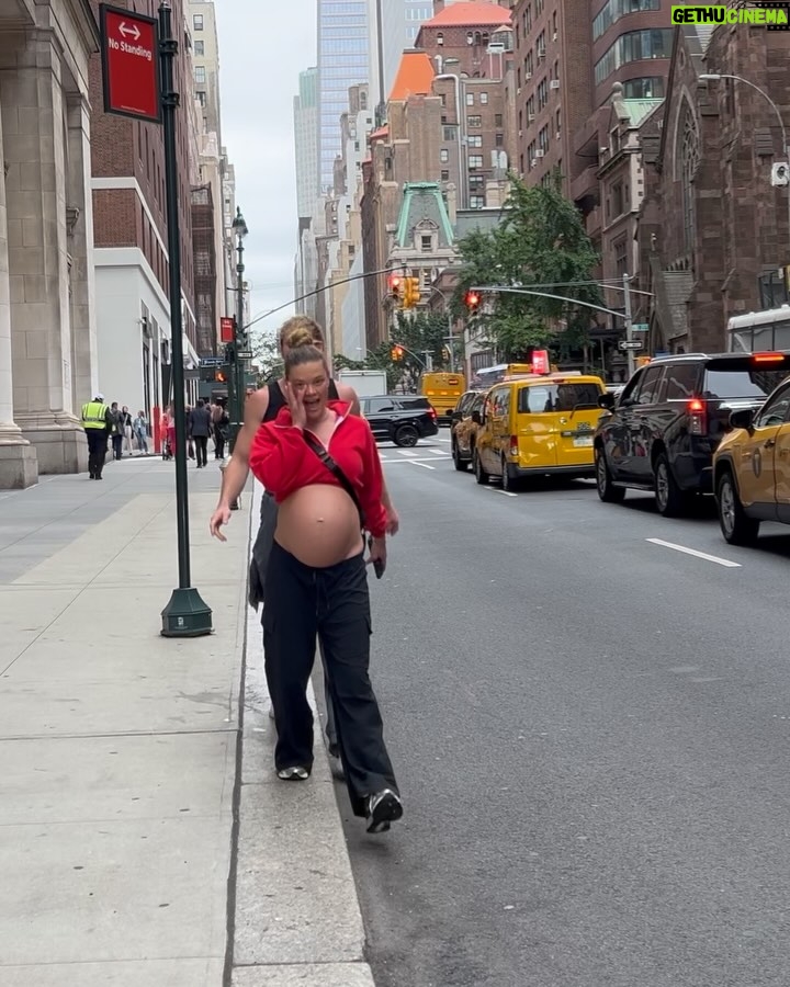 Nina Agdal - 146.6K Likes - Ep 7 of @paulamericanmax documents by far the most vulnerable and beautiful experience of my life. Watch on @streamonmax 

Ps. I loved reading birth stories when I was pregnant but I wish I had seen more positive ones, so I included my positive Pitocin story at the end of this slide