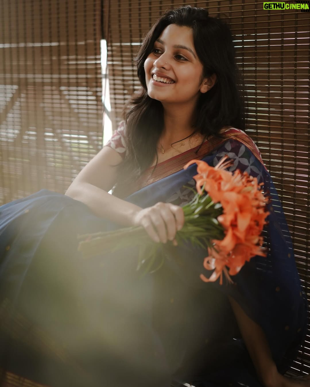 Niranjana Anoop - 139.7K Likes - 🪷 🪷 Waiting…. 🪷🪷

@kunjippaaru 📸 🪷🫶🏻