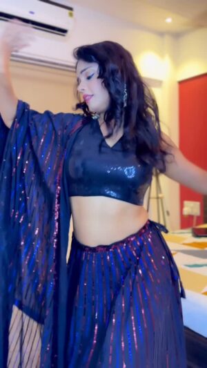 Nisha Neha Nayak Instagram - How’s your diwali going?
Sajnavesajna, reelitfeelit, festivewear, dancelove, diwalifeels, diwalivibes, indianwear, diwali2024
