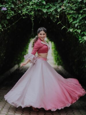 Nishvika Naidu Instagram - Twirling through lifeeeee 🌸
.
.
.
.
.
.
.
.
.
Styling: @likitha_suresh_
Outfit: @kushisampathkumar_couture
Jwellery: @purple_box_by_manasvi
Photography: @naveenvcphotography
Make up : @tintedhuesbysonali