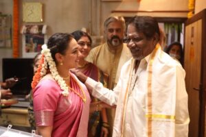 Nithya Menen Instagram - 3 years of #Thiruchitrambalam 😊😊🩶!