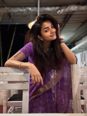 Nithya Ram Instagram - 💜  #menmetime #sareeswag #breezyevening #soulfulvibes