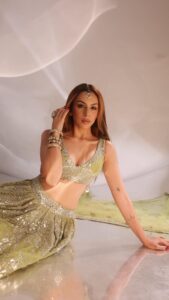 Actress Nitibha Kaul HD Photos and Wallpapers September 2025
