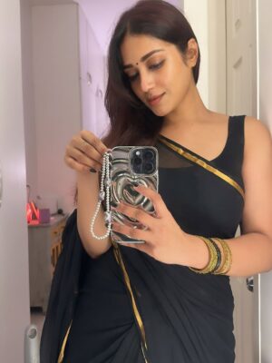 Nivetha Pethuraj Instagram - Hey Soniya!!! ๐ค๐ฉถ