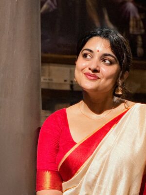 Nivetha Thomas Instagram - 🤍🙏✨