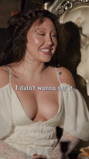 Noah Cyrus Instagram - Lady @noahcyrus has arrived in the realm for her chance to earn a seat on Lady @brittany_broski’s coveted Royal Court!

How will Lady Brittany take to Lady Noah’s deliberate withholding regarding her activities surround a One Direction concert? Time shall tell…

Full video OUT NOW on @youtube.