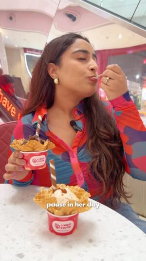 Noopur Kalra Instagram - She came. She shopped. She scooped.
Because when youāre carrying bags and burdens ā ā¹99 ice cream is the only therapy that makes sense š
Wednesdays = @creamstone = Happiness. @phoenixmarketcitychennai
#MidweekLuxury #noopurkalra #CreamstoneWednesdays #creamstone