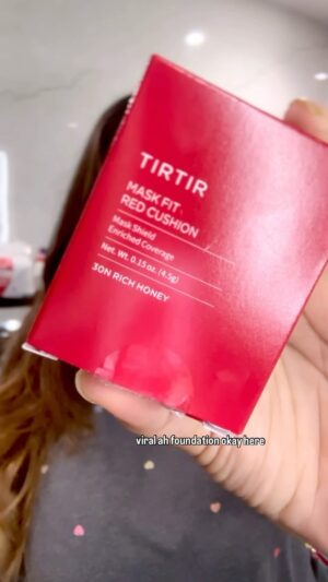 Noopur Kalra Instagram - Honestly this was an amazing foundation. I usually donāt trust the viral products and reviews but this really worked.
My shade is 30 N .
Itās full coverage and give you glass finish. If youāre not sure of your shade I would recommend getting the smaller size. I got mine from @mynykaa @tirtir_global .
#noopurkalra #nonsponsored