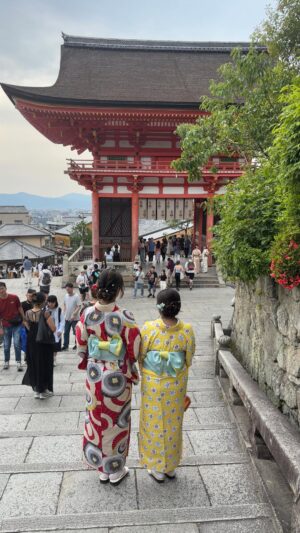 Noopur Kalra Instagram - Until we meet again ! šš©· @kinzasaleemahmed .
.
.
#noopurkalra #japan #travel