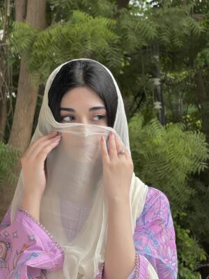 Noor Khan Instagram - 