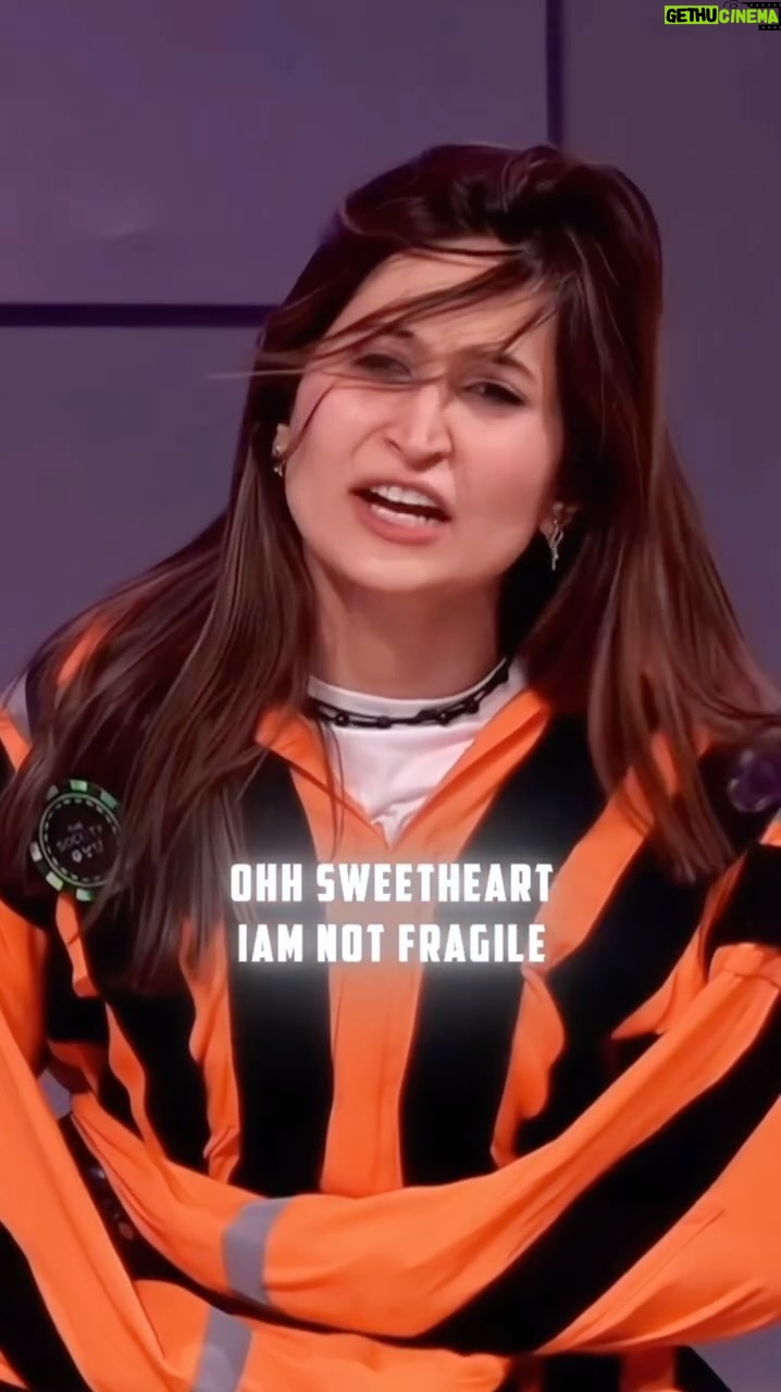 Noorin Sha - 12K Likes - Labeled me fragile, forgot dynamite comes in small packages.

Streaming now The Society on @jiohotstar .
Who’s caught the episode?
💬 Be honest , if you were in the room, whose side would you be on?

#thesociety #munawar #noorinsha #jiohotstar #noor #pathan #queen #kbye