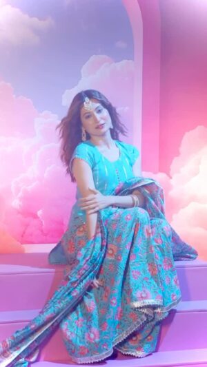 Noorin Sha Instagram - Your masakali in @ghoomarjaipur_
🕊️
Shot by - @saifcreations
Studio- @flambee_studio
#ghoomar #desigirl #indianwear #noor #bluesuit #explore #explorepage