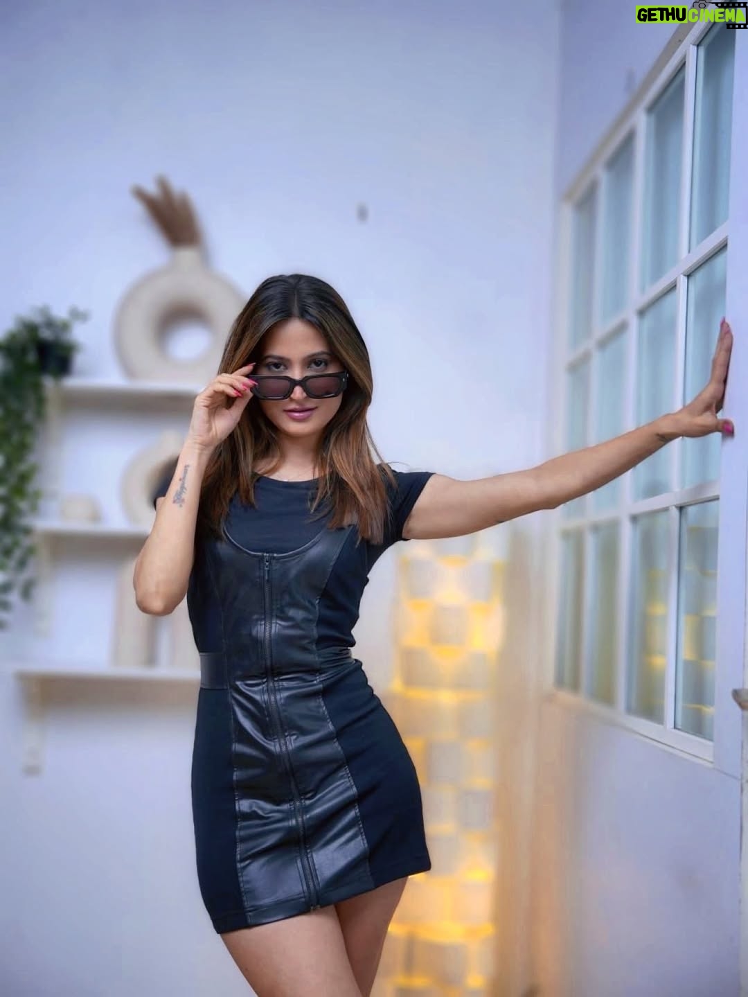 Noorin Sha - 10.3K Likes - So… wanna see me back?

#riseandfall #riseandfallonamazonmxplayer #noorinsha #revenge #wildcard #comingsoon #noor #explore #badgirl #karma #letsgo