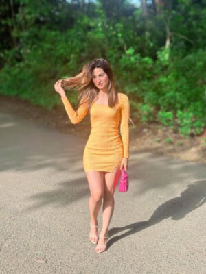 Noorin Sha Instagram - Breathe if I’m your favourite 🧡
#notyourbaby #notypurbarbiegirl #orangeisthenewblack #ootd #kbye