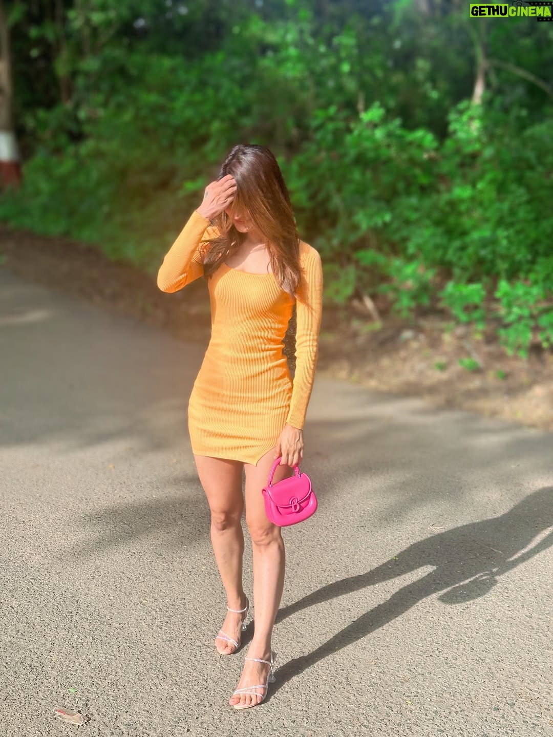 Noorin Sha - 12.7K Likes - Breathe if I’m your favourite 🧡

#notyourbaby #notypurbarbiegirl #orangeisthenewblack #ootd #kbye