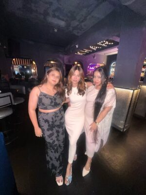 Noorin Sha Instagram - That rare night when Barbie left her Dreamhouse, grabbed her bag, and said ‘let’s cause a little chaos’ 🎀
#notyourbarbiegirl #noor #noorinsha #lwd #goodlife #alhumdulilah #blessed