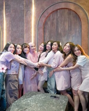 Novi Herlina Instagram - Setelah sekian lama 🫶🏻❤️