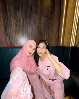 Novi Herlina Instagram - Setelah sekian lama 🫶🏻❤️
