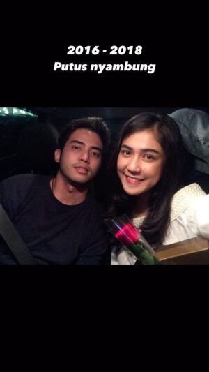 Novi Herlina Instagram - Happy wedding anniversary @diaztira27 , Kita menua bersama yaa asiikkkk 😂. walaupun kita bukan pasangan romantis tapi u know i love u ❤️🫂 #anniversary #love #happyanniversarymylove