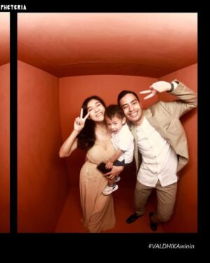 Novi Herlina Instagram - Happy wedding barbie hidup @valtifanka 💕 welcome to the club yaah val hihi ✨