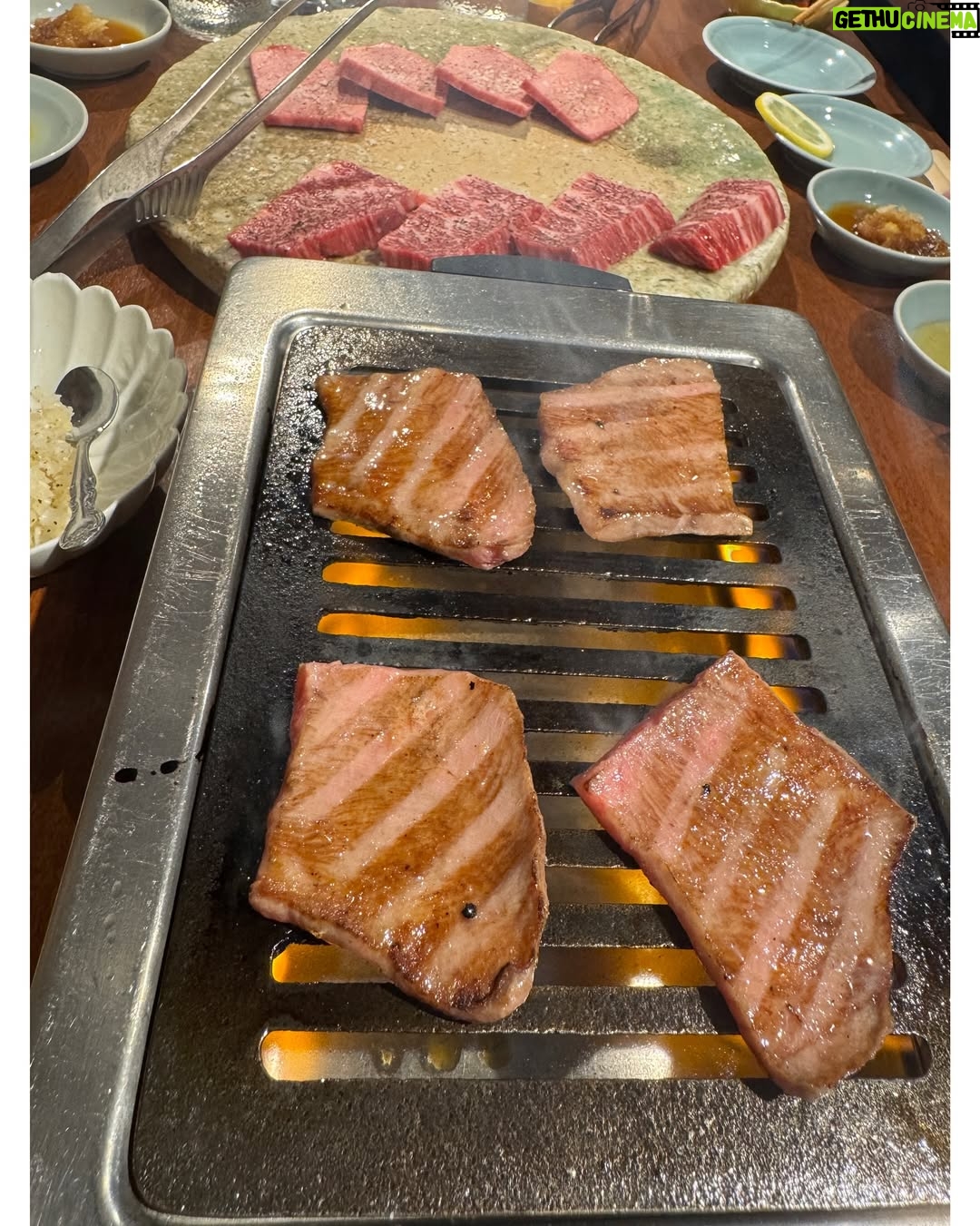 Nozomi Sasaki - 88K Likes - .
絢と焼肉✨
久しぶりの焼肉、美味しかったなぁ😆
焼肉とお米って…ほんと幸せ✨
お口に含んだ状態でのお写真すみませんでした🙇‍♀️