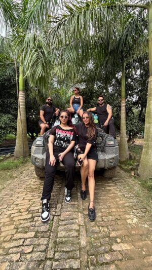 Nupur Kalra Instagram - Clubbing is overrated, let’s go for such drives 🚘
.
.
.
@nups_thebikermom
@turfntarmac
@soniathejain @mohit_jaimani @arthyoga @ddanish.kohli @dr_n.i.k.i.29_
@mango_trail
.
.
#instareels #reelsinstagram #junglesafari #viralreels #trendingreels #explorepage #explore #fyp #travelgoals #adventure