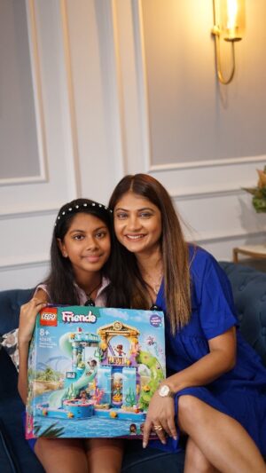 Nupur Kalra Instagram - No more boring gifts this festive season!
✨ Because the best gifts aren’t the ones that just sit in a corner… they’re the ones that spark imagination and bring families together. 💛
That’s why this year, I’m choosing LEGO® sets, unboxing, building, and creating memories that last forever.
And the best part? The festive sales are live now!
Amazon Great Indian Festival: 23rd Sept
Flipkart Big Billion Days: 22nd Sept
#LEGO #NoBoringGifts #BuiltTogether #FestiveGifting #ad #NupurKalra #nupsthebikermom