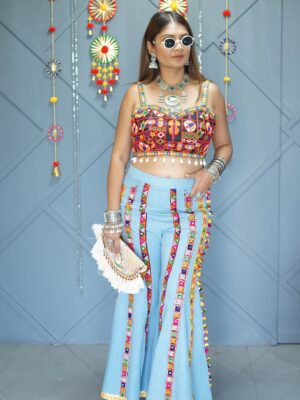 Nupur Kalra Instagram - When the outfit speaks Garba louder than words can 💃
@eves.tailors making Navratri extra special this year!

@nups_thebikermom 
Outfit- @eves.tailors 

#NupurKalra #festivaloutfit #flgarbaoutfir #evestailorsdelhi #gurgaon #garba 

[ garba, Navratri 2025 outfits
Garba dress ideas
Navratri ethnic wear
Diwali
Festive outfit inspiration
Navratri fashion trends
Garba night look
Traditional outfit
Indian festive fashion
Designer Navratri dress]