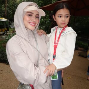 Actress Nur Fazura HD Photos and Wallpapers October 2025