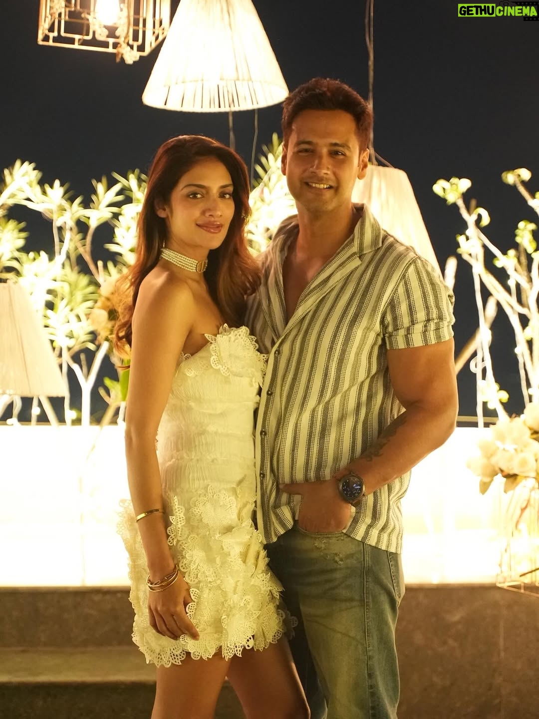 Nusrat Jahan - 116.9K Likes - From Fighting the world together.. to fighting each other 😅( and still surviving).. 
from laughing till our stomachs hurt.. to hurting each other 🤦🏻‍♀️ 
We’ve officially mastered chaos !! 
To my favourite “Headache”… on your special day I wish only all things happy peaceful & successful.. Happy Birthday.. May u reach for the stars & beyond … 
@yashdasgupta