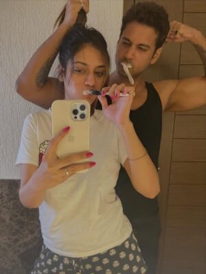 Nusrat Jahan Instagram - From Fighting the world together.. to fighting each other 😅( and still surviving).. 
from laughing till our stomachs hurt.. to hurting each other 🤦🏻‍♀️ 
We’ve officially mastered chaos !! 
To my favourite “Headache”… on your special day I wish only all things happy peaceful & successful.. Happy Birthday.. May u reach for the stars & beyond … 
@yashdasgupta