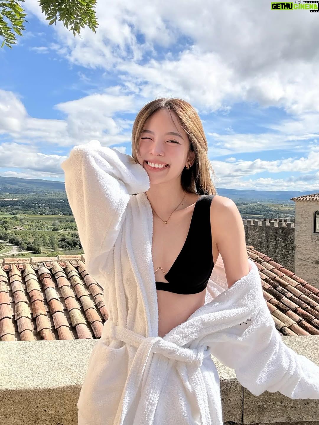 Nuttanicha Dungwattanawanich - 342.3K Likes - 🧘🏻🩵🦋