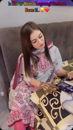 Nyesha Zane Instagram - Samjhe meri jaan❤️😜 #eid #eidi #nyesha #ramadan #ramadanmubarak #eidmubarak #kolkata