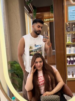 Nykkie Pandey Instagram - She is 💟