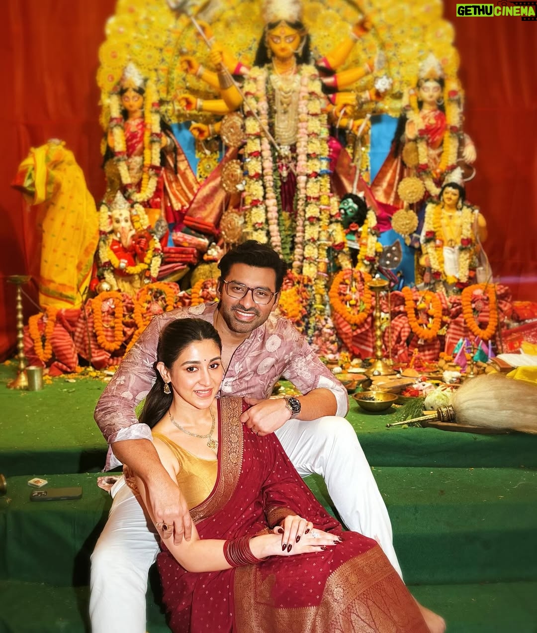 Oindrila Sen - 117K Likes - “নবমীর আলোয় আলোকিত হোক জীবন, ভালোবাসার রঙে রাঙাও মন” ❣️

 শুভ মহা নবমী 🙏