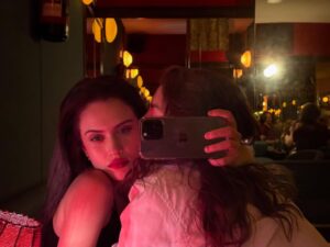 Ornella D'Elía Instagram - el corazón repleto de vida;
te amo, mi amor
que especial sos