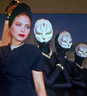Ornella Muti Instagram - @another___kind Ornella Muti at a party organized by Cartier in Paris, 1987 @naikerivelli @blueeyedfamily @andreafachinetti87 @carola.terradura @cartier